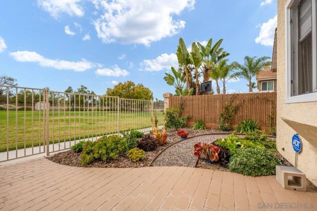 3227 San Tomas Dr, Oceanside, CA 92056