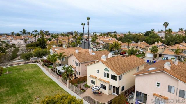 3227 San Tomas Dr, Oceanside, CA 92056