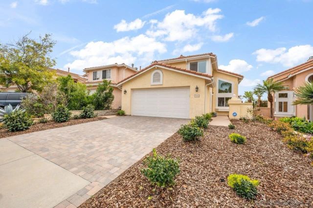 3227 San Tomas Dr, Oceanside, CA 92056