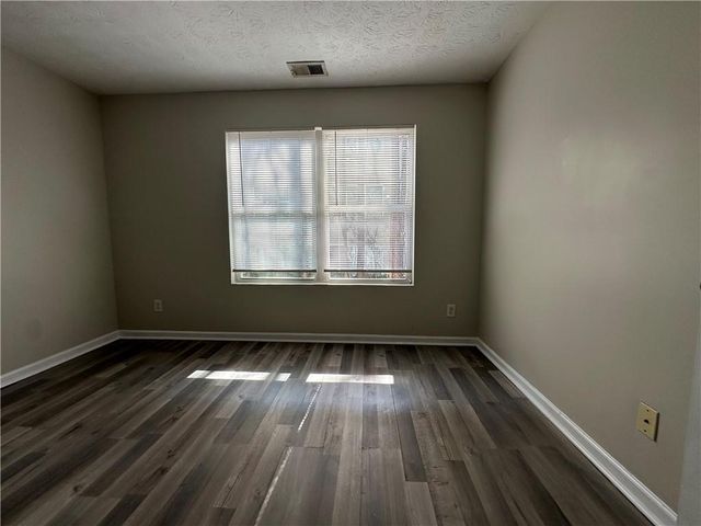 13202 Fairington Ridge Circle, Lithonia, GA 30038