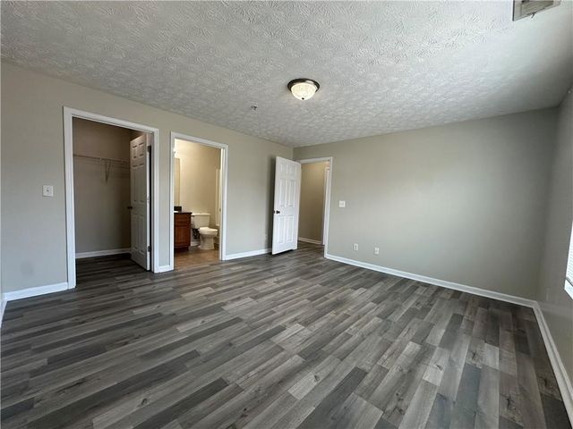 13202 Fairington Ridge Circle, Lithonia, GA 30038