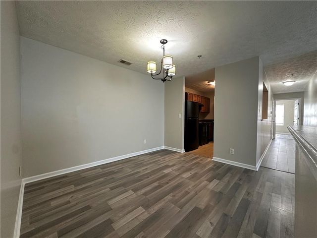 13202 Fairington Ridge Circle, Lithonia, GA 30038