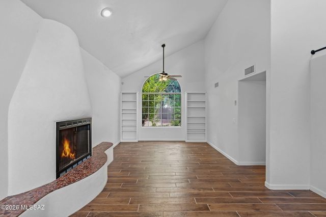 3049 N Palomino Park Loop, Tucson, AZ 85712