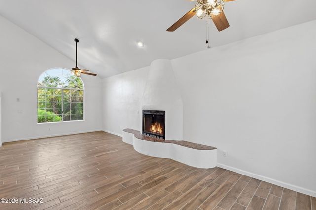 3049 N Palomino Park Loop, Tucson, AZ 85712