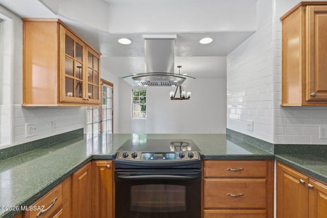 3049 N Palomino Park Loop, Tucson, AZ 85712