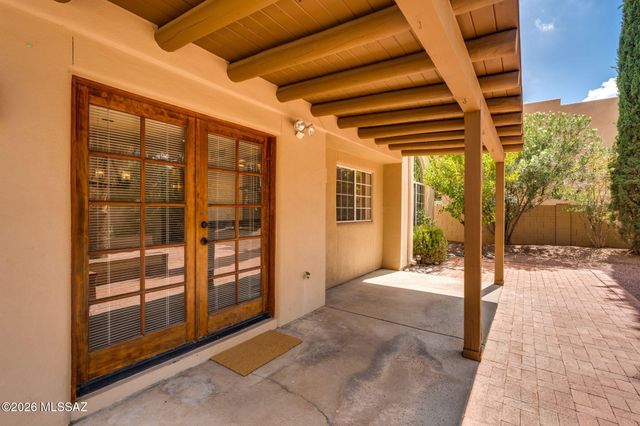 3049 N Palomino Park Loop, Tucson, AZ 85712