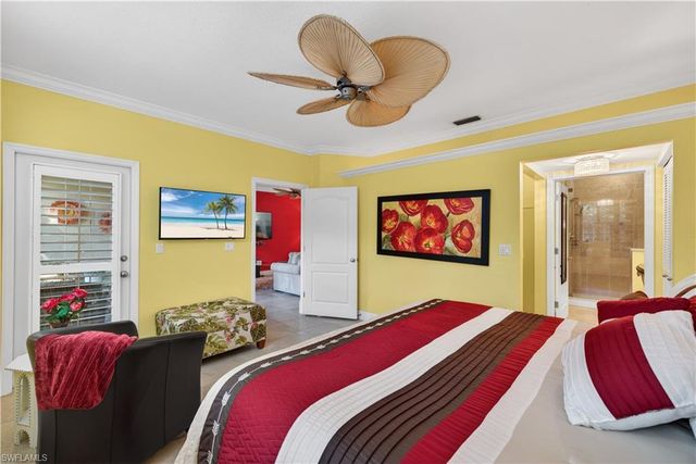 8420 Excalibur CIR R7, Naples, FL 34108