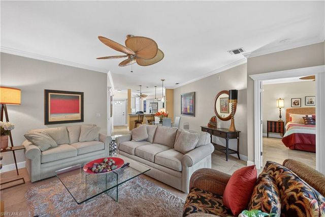 8420 Excalibur CIR R7, Naples, FL 34108