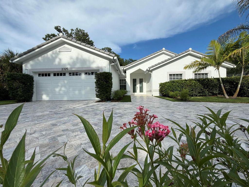 2325 NW 101st Way, Coral Springs, FL 33065