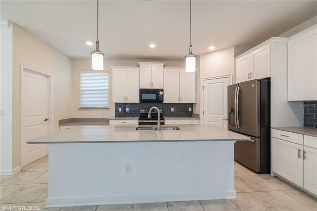 11834 EPIC AVE, Orlando, FL 32832
