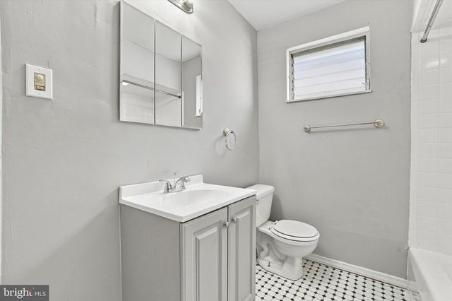 1123 DALY ST, Philadelphia, PA 19148