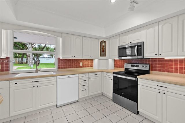 2850 Natoma Street 0, Miami, FL 33133