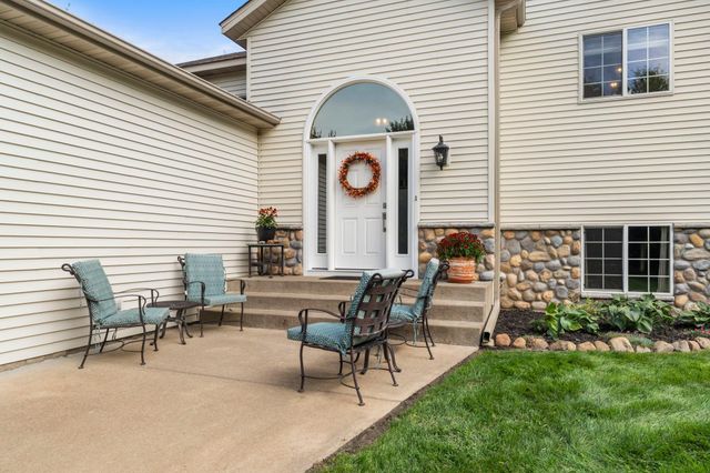 4989 355th Street, North Branch, MN 55056