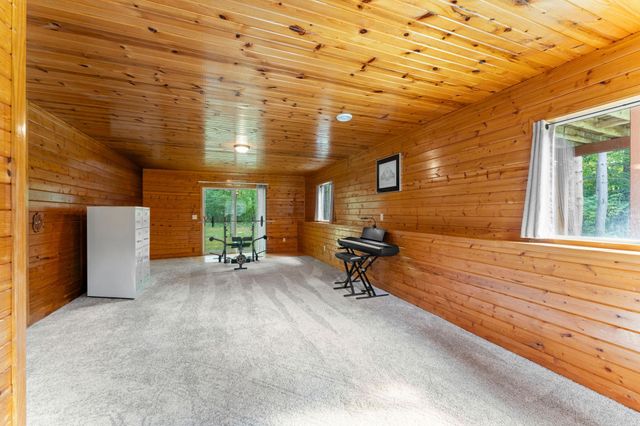 4989 355th Street, North Branch, MN 55056
