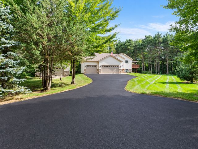 4989 355th Street, North Branch, MN 55056
