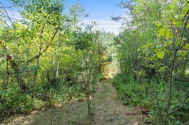 4989 355th Street, North Branch, MN 55056