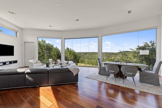 360 Stacey Ann CV, Dripping Springs, TX 78620