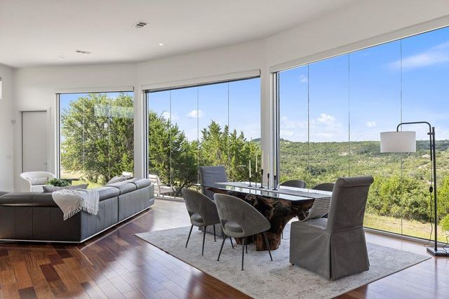 360 Stacey Ann CV, Dripping Springs, TX 78620