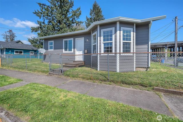 201 Grant Street, Kelso, WA 98626