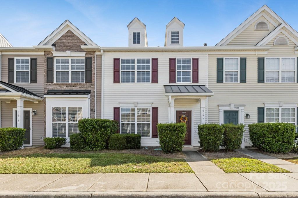13377 Calloway Glen Drive, Charlotte, NC 28273