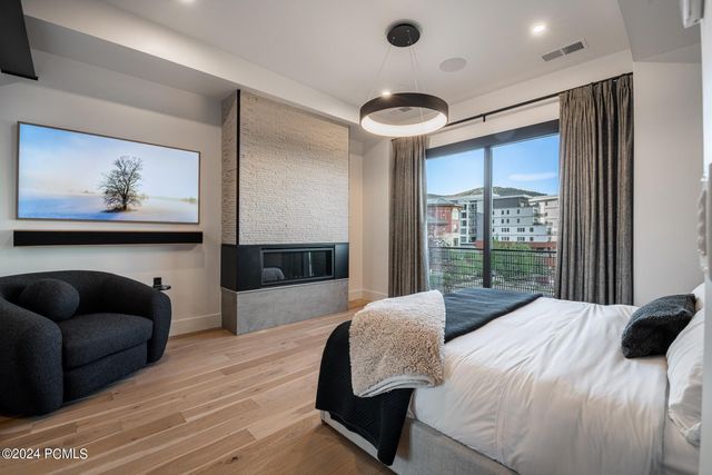 3463 Ridgeline Drive, Park City, UT 84098