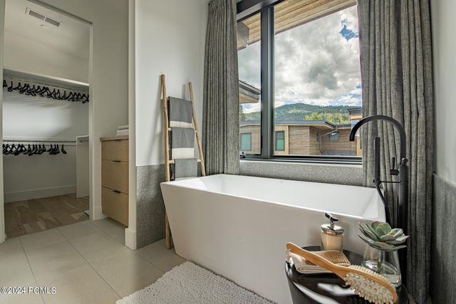 3463 Ridgeline Drive, Park City, UT 84098