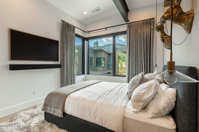 3463 Ridgeline Drive, Park City, UT 84098