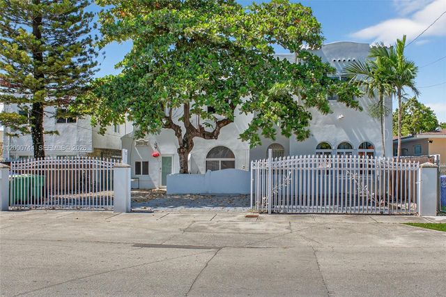1680 NW 22nd Ct, Miami, FL 33125