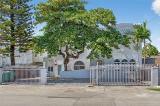 1680 NW 22nd Ct, Miami, FL 33125