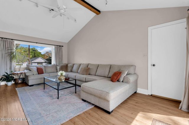 516 Barclay Drive, Point Pleasant, NJ 08742