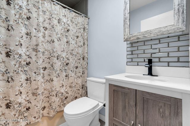 516 Barclay Drive, Point Pleasant, NJ 08742