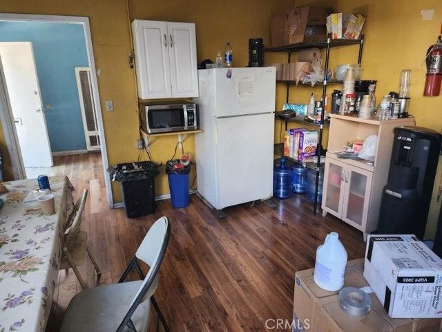 3635 S San Pedro Street, Los Angeles, CA 90011