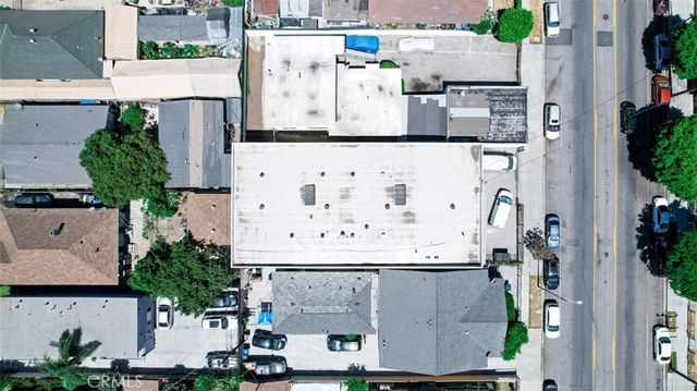 3635 S San Pedro Street, Los Angeles, CA 90011