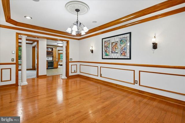 11 WALTERS WAY, Pasadena, MD 21122