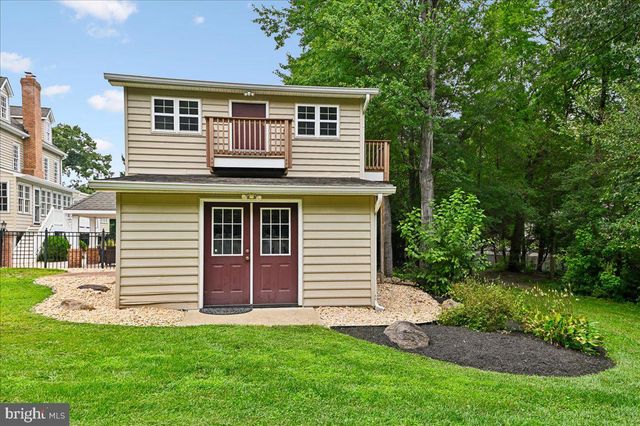 11 WALTERS WAY, Pasadena, MD 21122