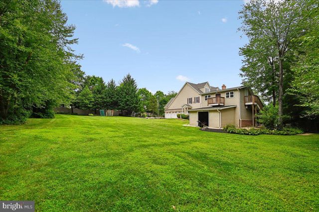 11 WALTERS WAY, Pasadena, MD 21122