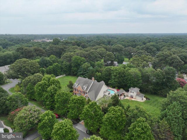 11 WALTERS WAY, Pasadena, MD 21122
