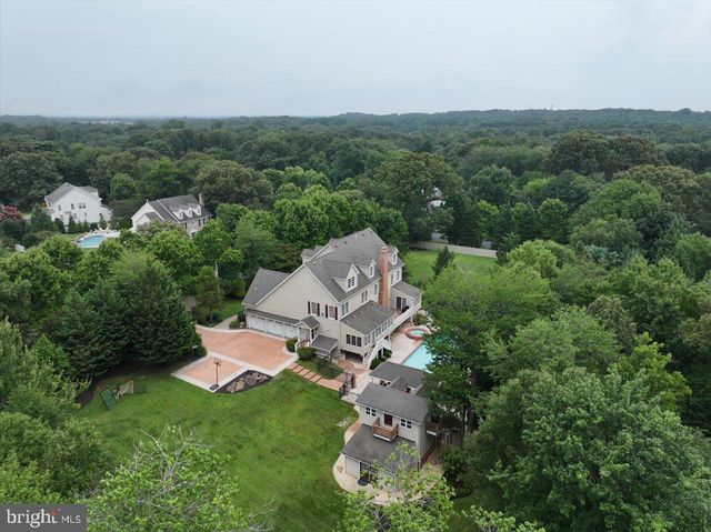 11 WALTERS WAY, Pasadena, MD 21122