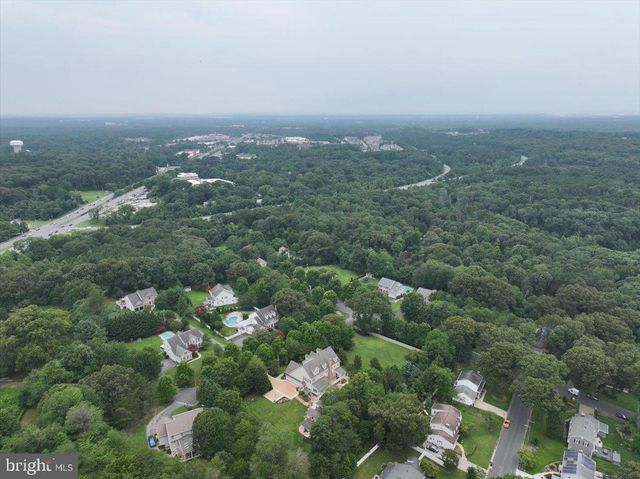 11 WALTERS WAY, Pasadena, MD 21122