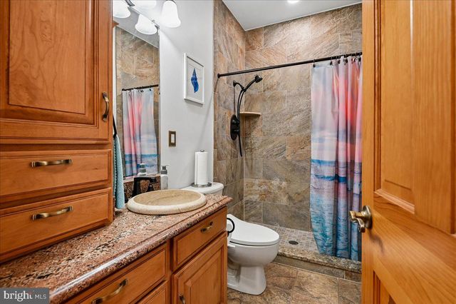 11 WALTERS WAY, Pasadena, MD 21122
