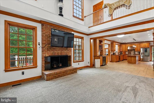 11 WALTERS WAY, Pasadena, MD 21122
