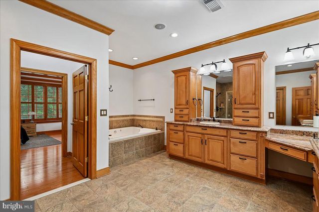 11 WALTERS WAY, Pasadena, MD 21122