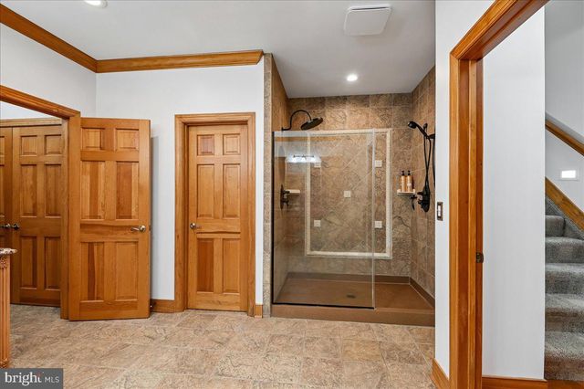 11 WALTERS WAY, Pasadena, MD 21122
