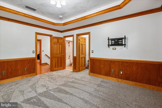 11 WALTERS WAY, Pasadena, MD 21122