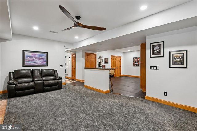 11 WALTERS WAY, Pasadena, MD 21122
