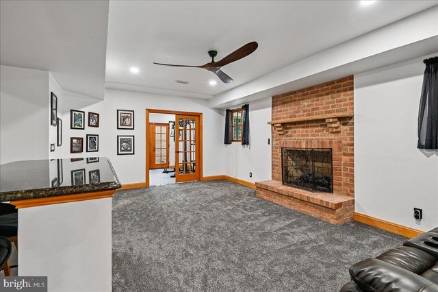 11 WALTERS WAY, Pasadena, MD 21122