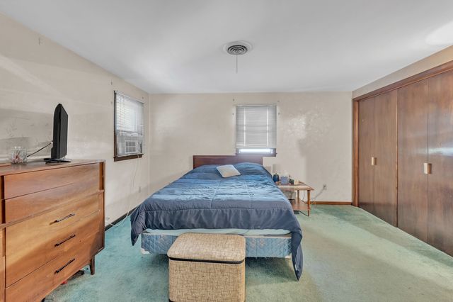 365 Oswego Street, Park Forest, IL 60466