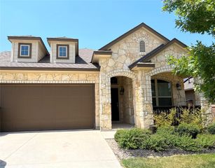 400 Blue Waterleaf LN, Georgetown, TX 78626