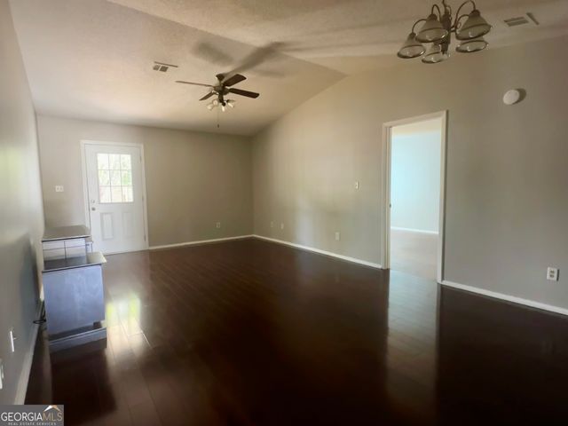 226 Northlake Drive, Warner Robins, GA 31093