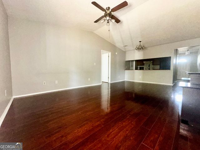 226 Northlake Drive, Warner Robins, GA 31093